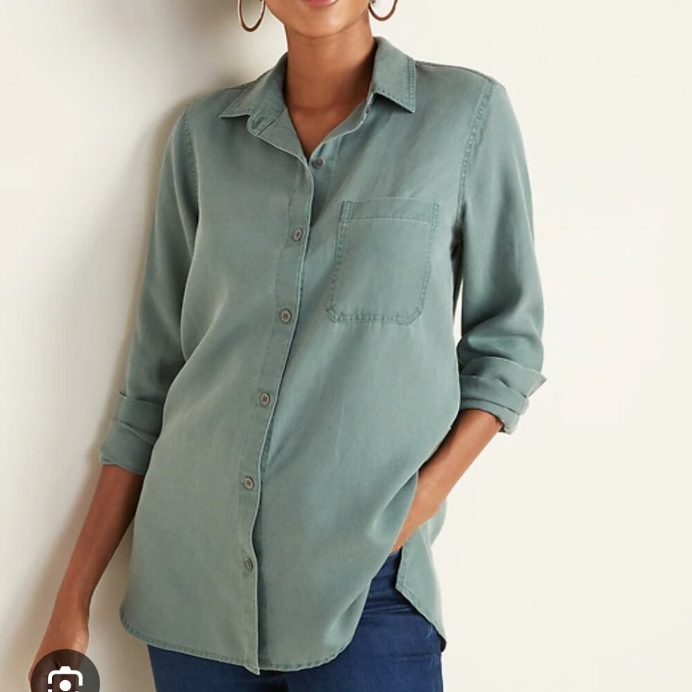 3/$30 Old Navy Relaxed Tencel Vintage Wash Teal Blouse
